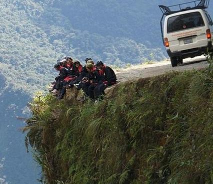 άǵı˼·(North Yungus Road)Ϊ֮·