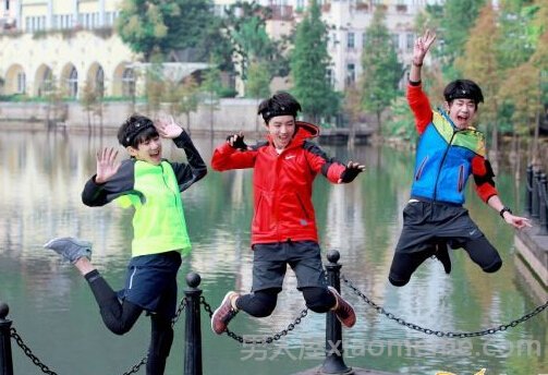 TFBOYSΪʲô˳ȫԱ2 ȫԱеڶһڼα