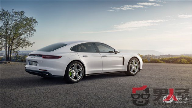 ȫPanamera 4 E-Hybrid129չ׷